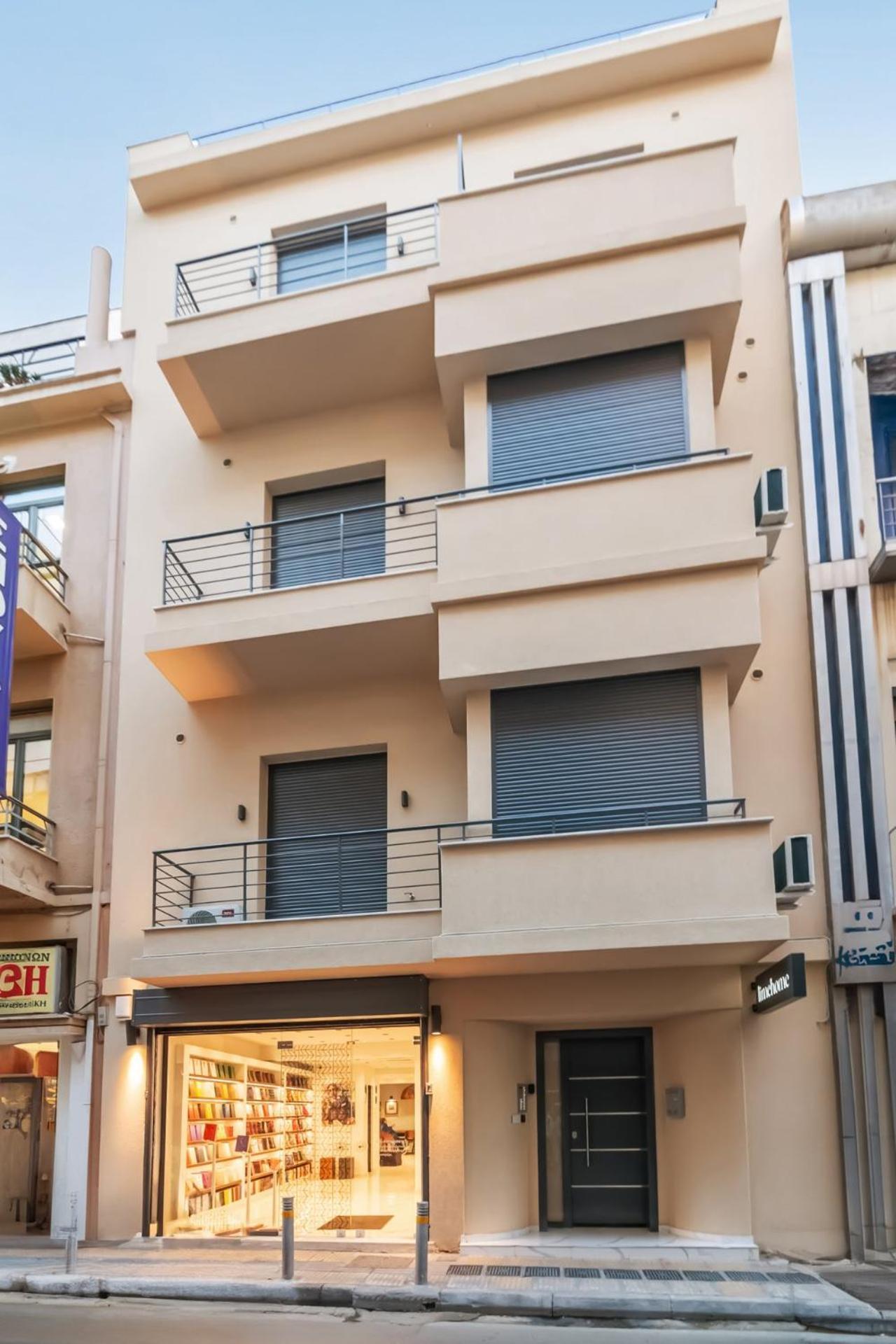Limehome Athens Solonos City Center Atenas Exterior foto