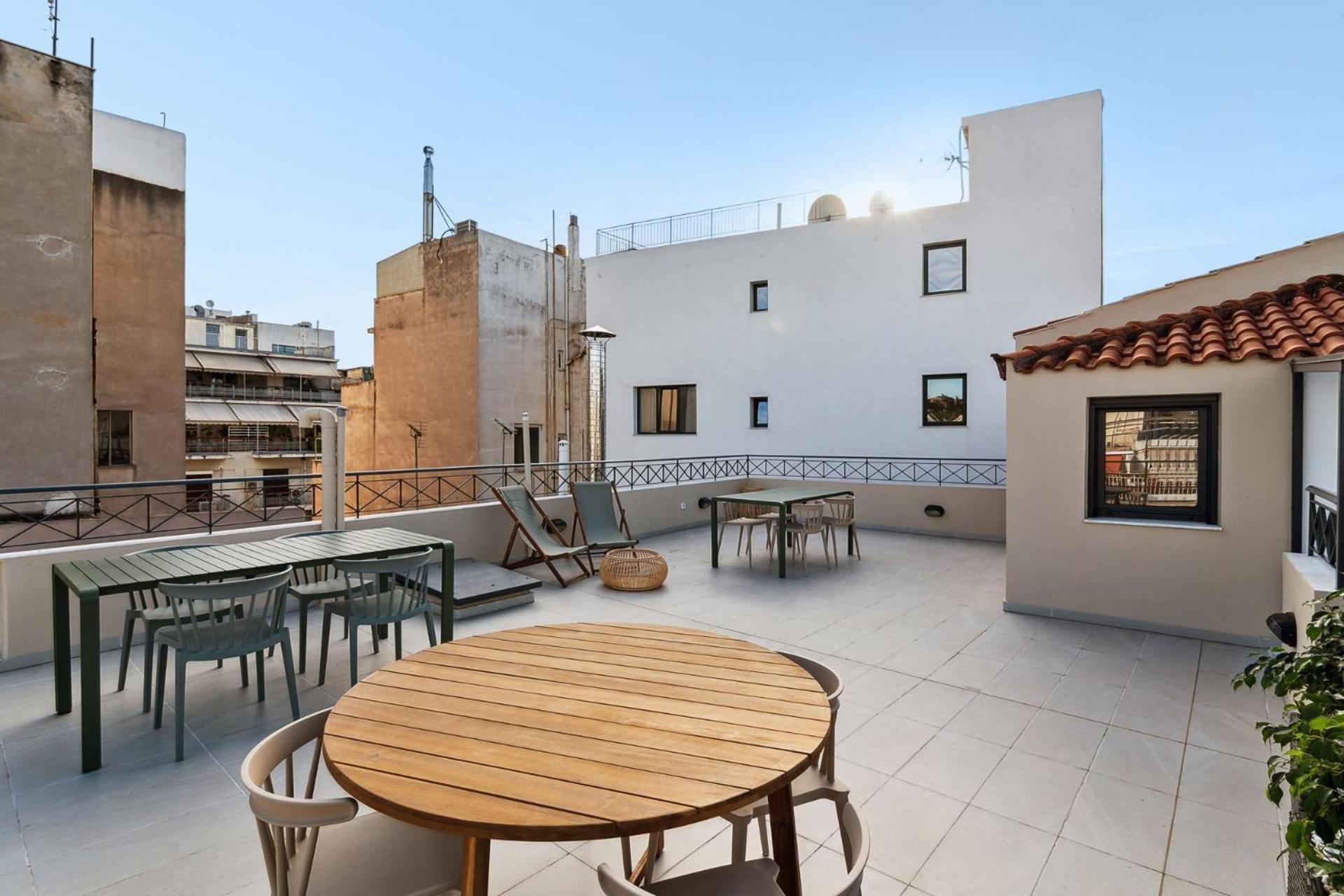Limehome Athens Solonos City Center Atenas Exterior foto