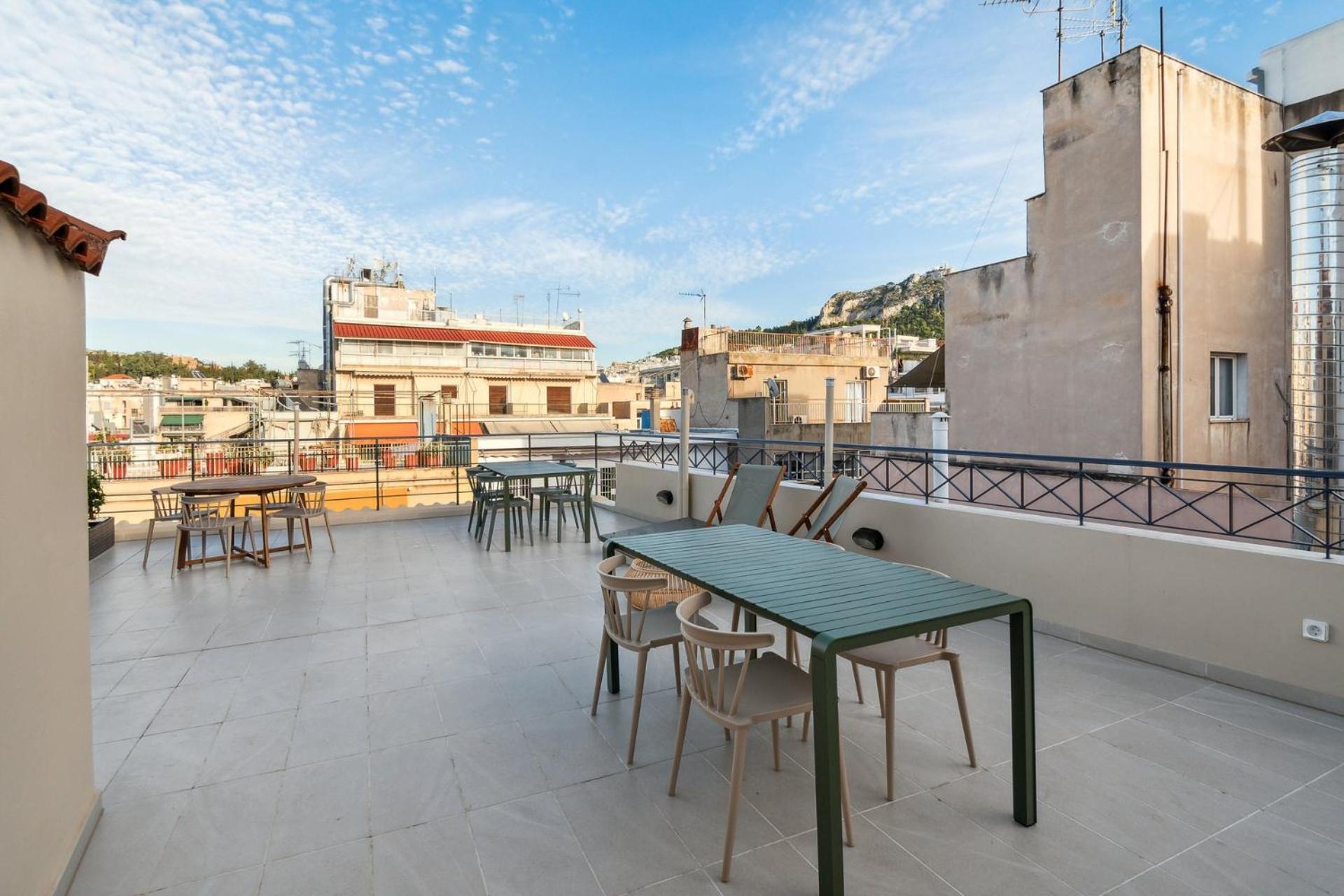 Limehome Athens Solonos City Center Atenas Exterior foto