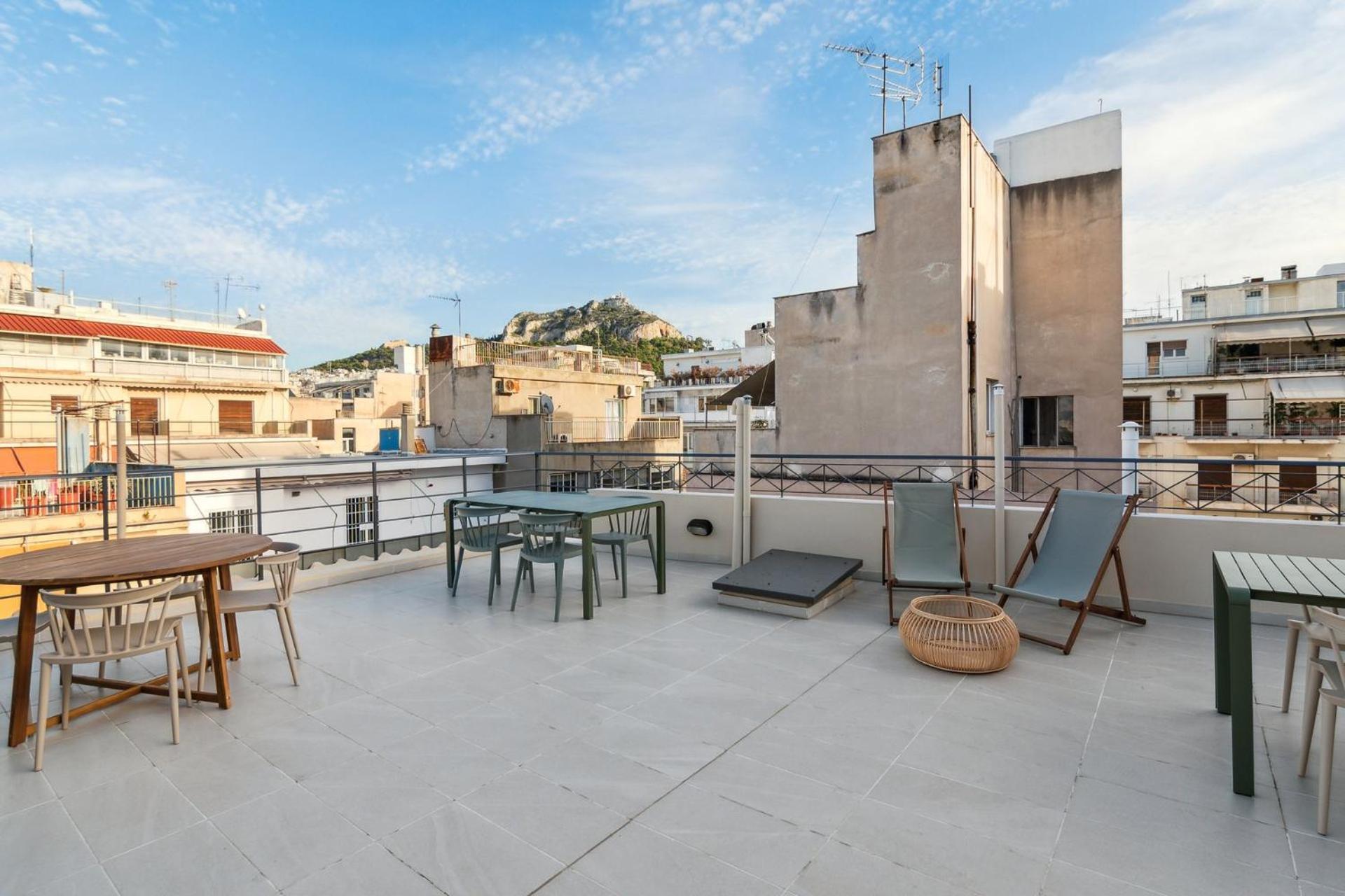 Limehome Athens Solonos City Center Atenas Exterior foto