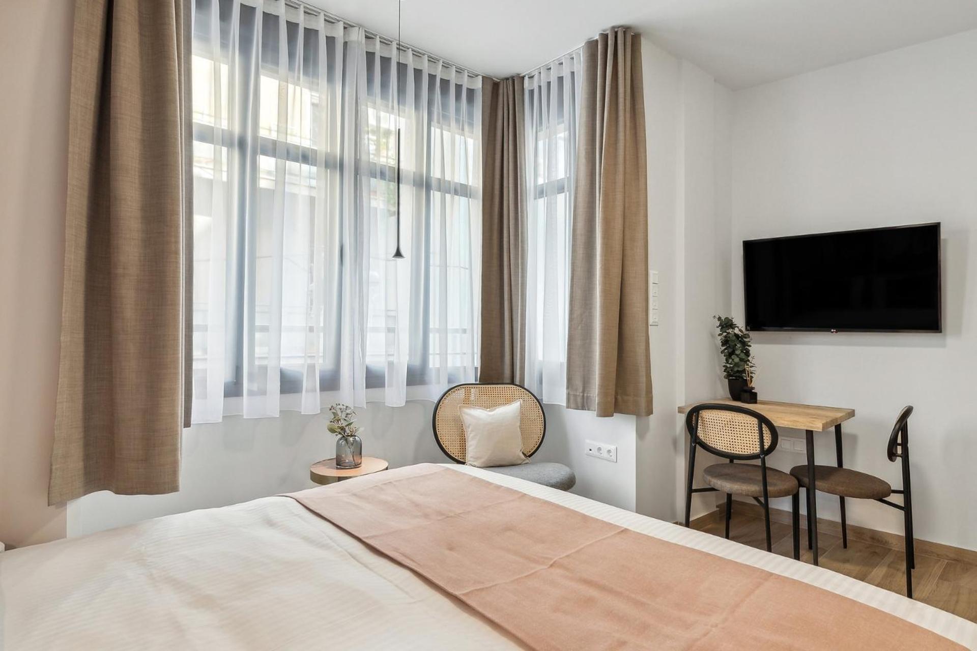 Limehome Athens Solonos City Center Atenas Exterior foto