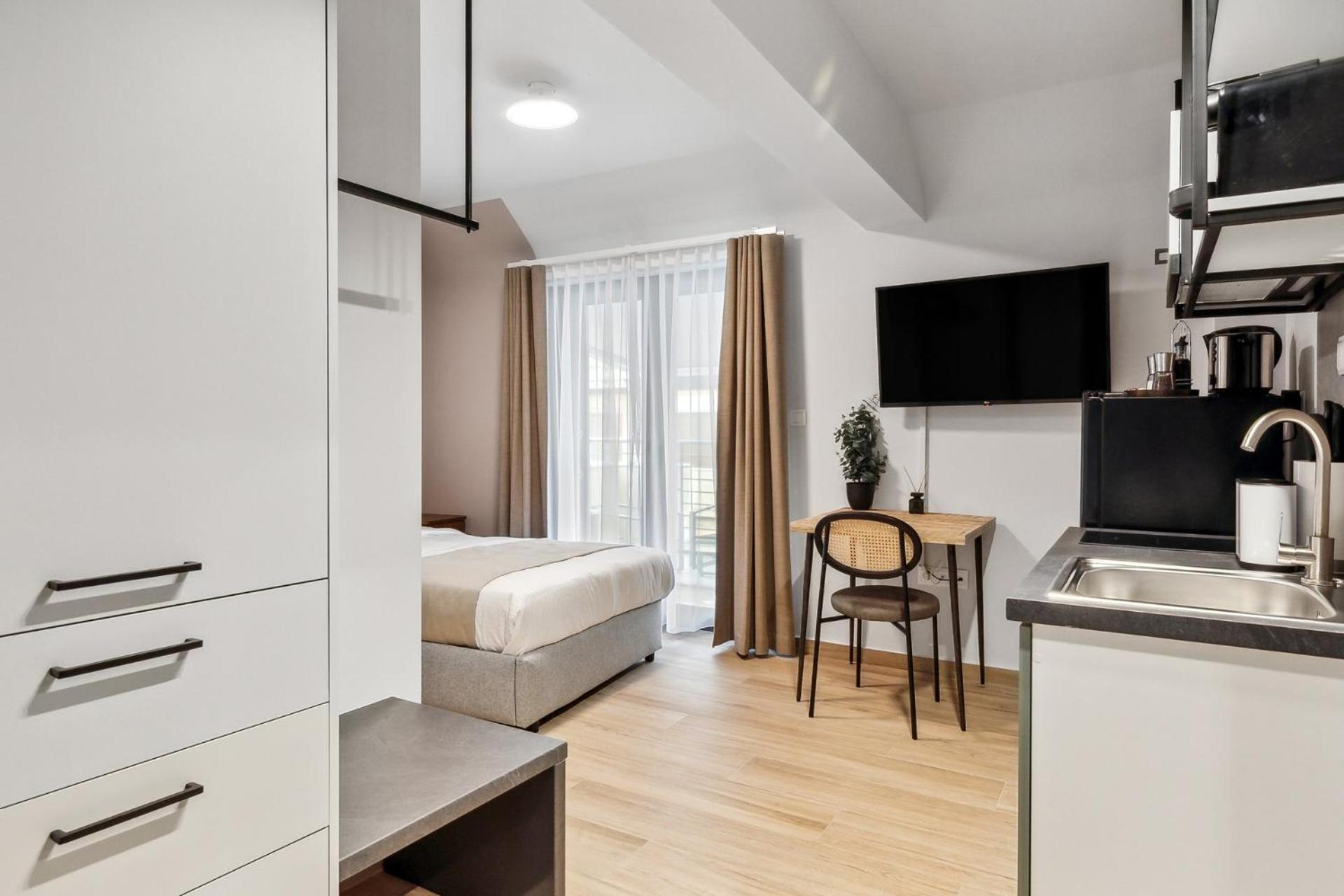 Limehome Athens Solonos City Center Atenas Quarto foto