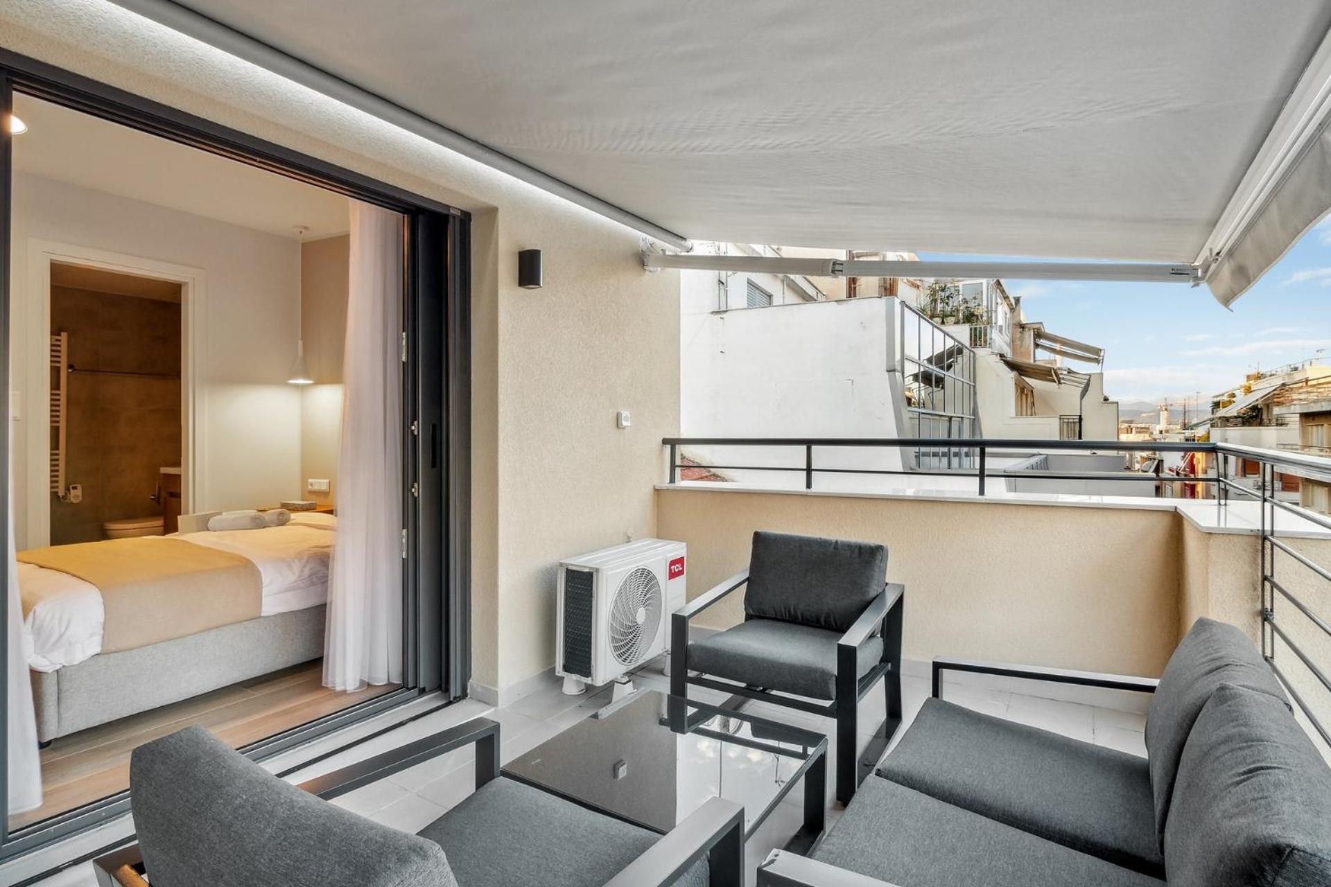 Limehome Athens Solonos City Center Atenas Quarto foto